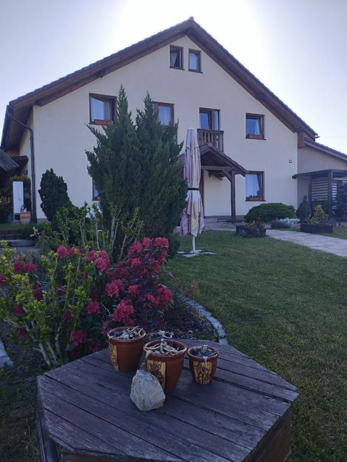 Apartmany Audy Mníšek pod Brdy Exterior foto
